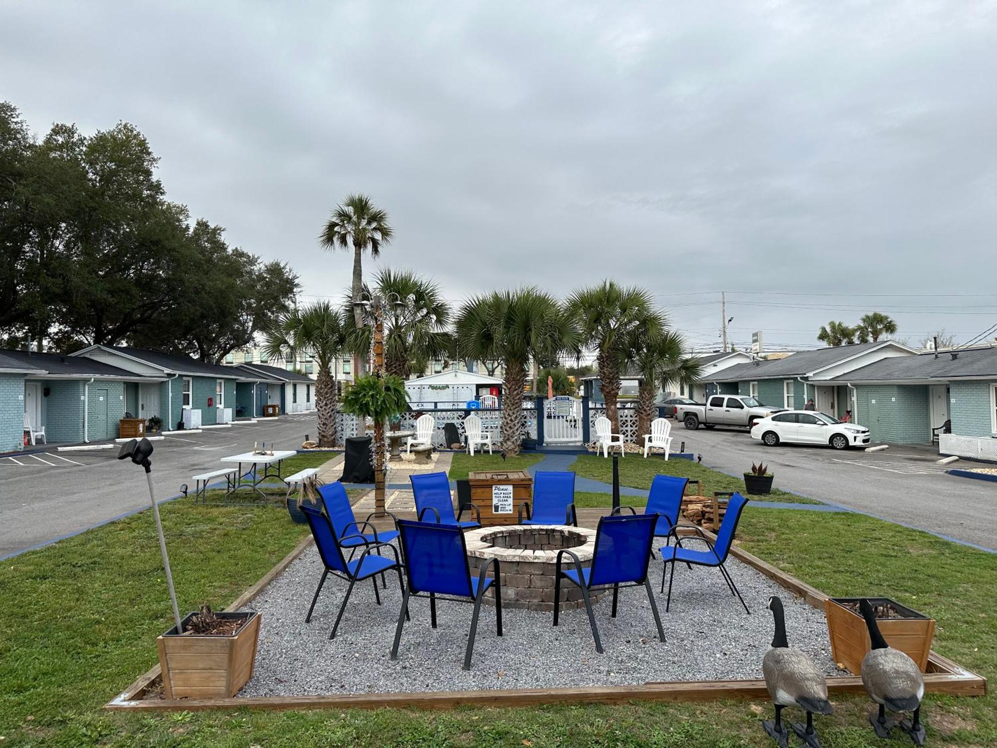 Gulf Coast Inn Gulf Breeze Exterior foto